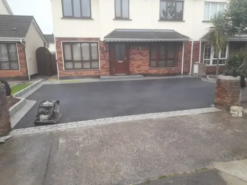 tarmac-driveway-Dublin-house-almost-done